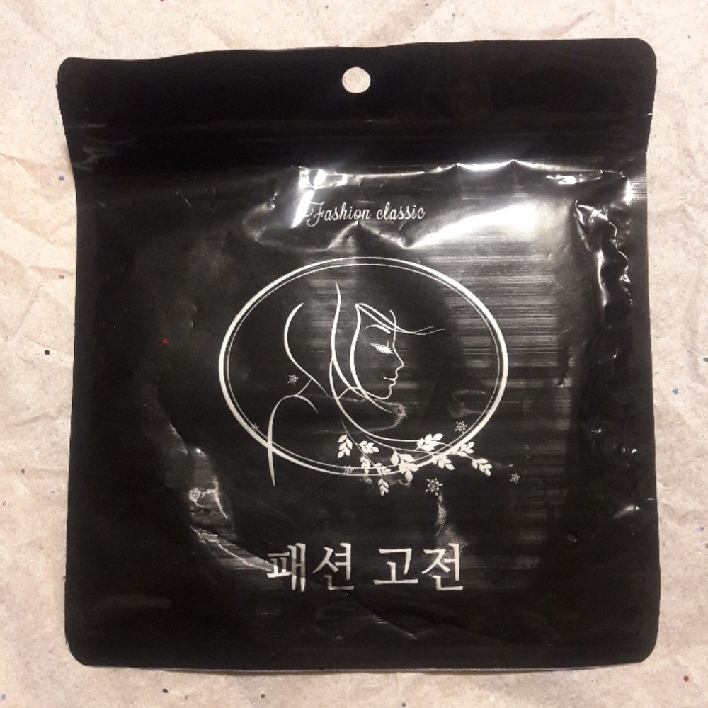 Kpop New Face Dusk Mask Love - Picture 6 of 8